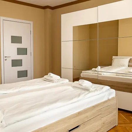 Spacious 3br In - Sea View By Flat Manаger Varna